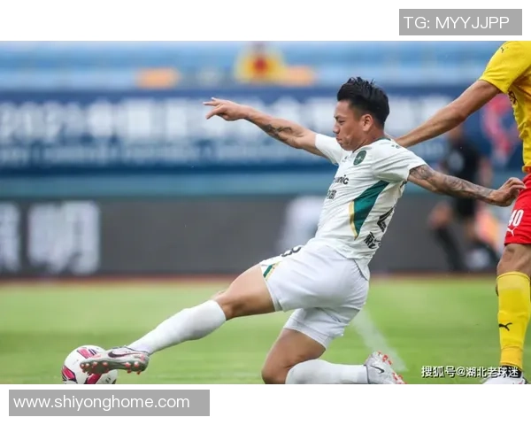 深圳足球队以99分领跑世锦赛积分榜展现强劲实力